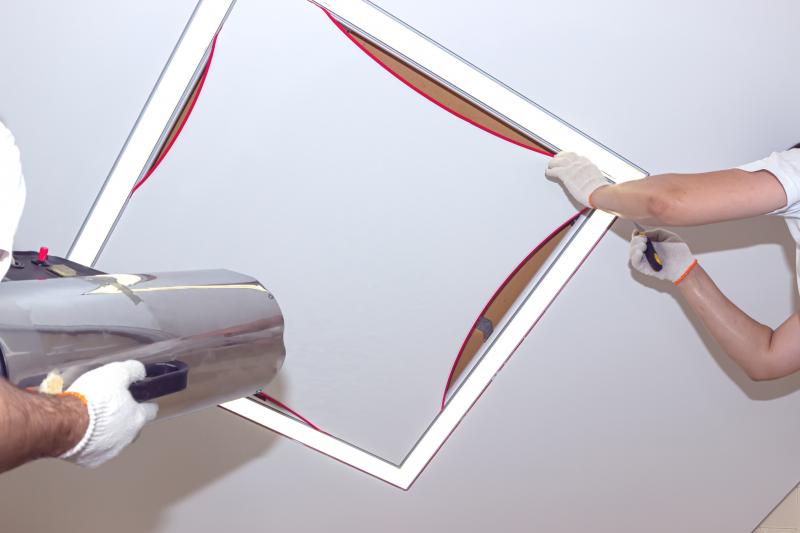 Pourquoi choisir un plafond tendu pour r&eacute;nover votre int&eacute;rieur ?